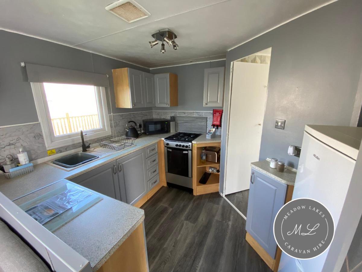 Promenade 566, Direct Beach Access, Close To Fantasy Island, Wifi, Pet Friendly - Meadow Lakes Caravan & Lodge Hire Skegness Bagian luar foto